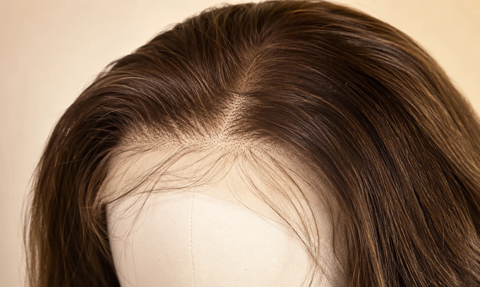 Lace top wig construction meeting halachic requirements for Orthodox Jewish hair covering